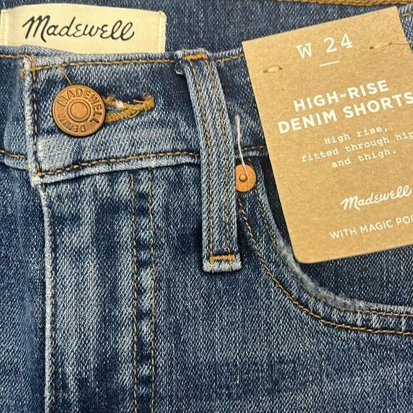 NWT Madewell High Rise Raw Hem Denim Short Lemoybe wash - Picture 11 of 11